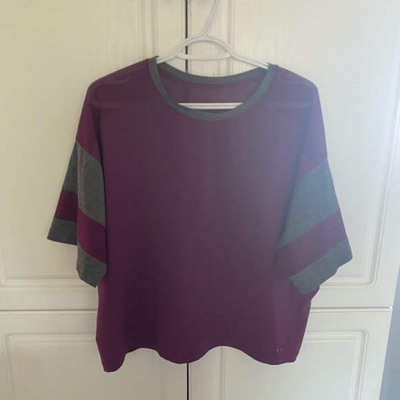 Nike dri-fit crop top - Picture 1 of 4